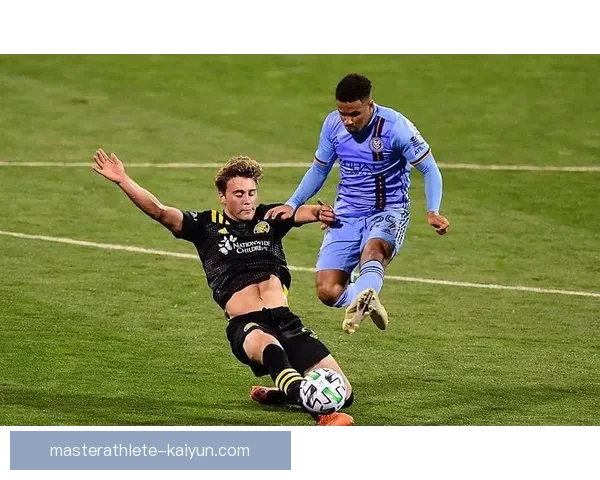 萨卡面对点球压力的表现值得关注，表现稳健助英队争胜。